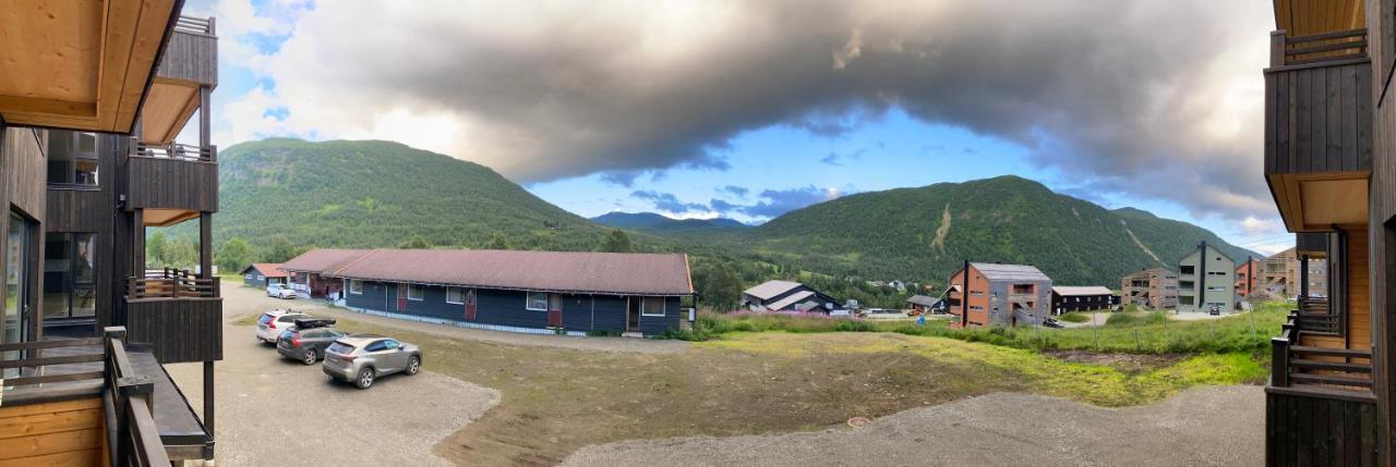 Helgatun Fjellpensjonat As Vossestrand Buitenkant foto